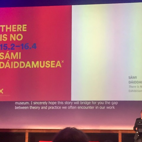 Direktør Jérémie McGowan presenterer Sámi Dáiddamusea på MuseumNext. Foto: Malthe Bjerregard